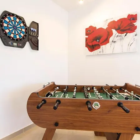 3 Bedroom Pet Friendly In Pula