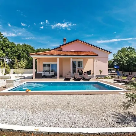 3 Bedroom Pet Friendly In Pula Casa de Férias *