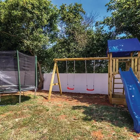 3 Bedroom Pet Friendly In Pula بولا