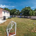 Luxurious Home In Pula * Pula
