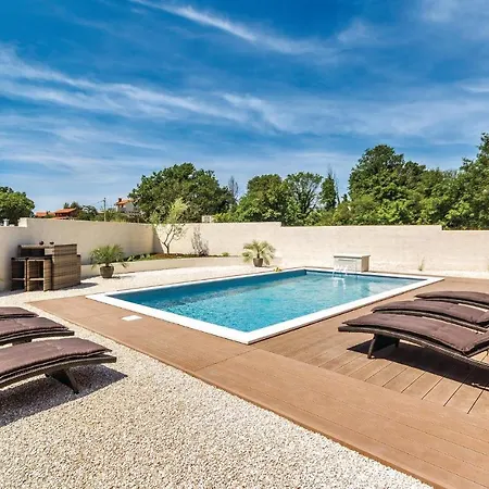 Ferienhaus Luxurious In *