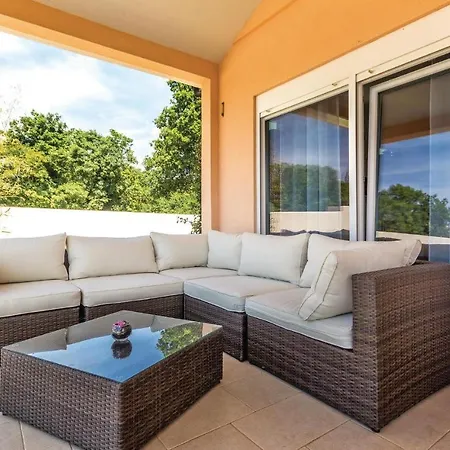 3 Bedroom Pet Friendly In Pula Σπίτι διακοπών